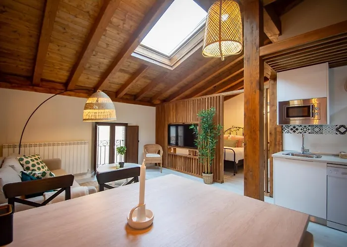 Uxama Luxury Epona - Junto A La Plaza Mayor Con Ascensor *